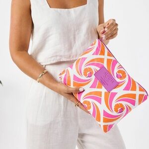 Aloha Collection - Limited Edition Hawaiian Airlines Vintage Swirl Mid Pouch